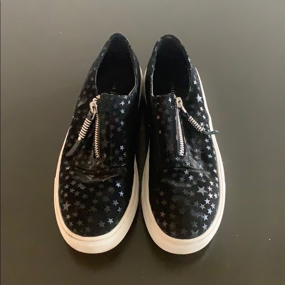 Madden Girl Star Slip On Sneakers - Picture 2 of 6